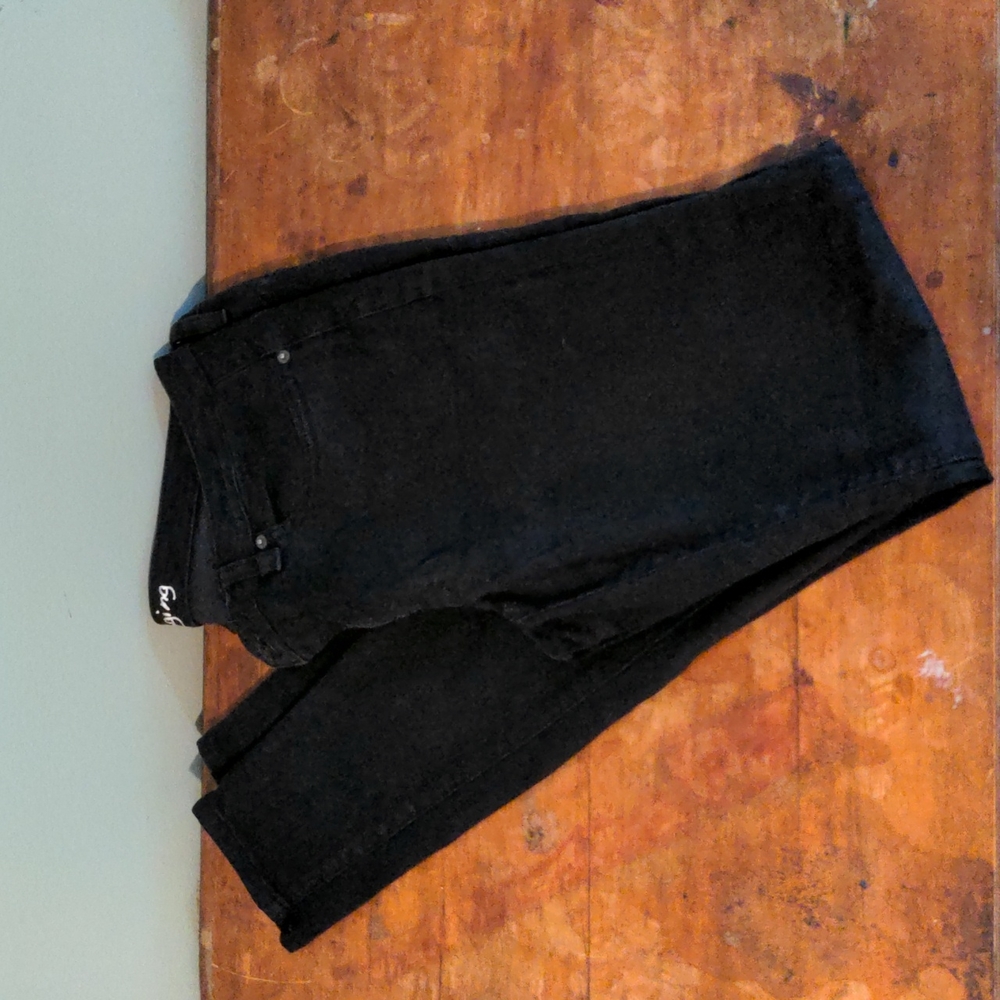 VS black denim legging size 8